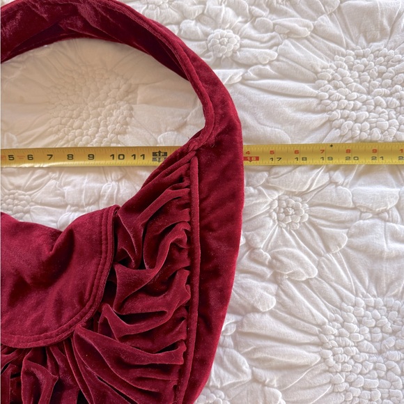 Cami Red Velvet Bag - Picture 8 of 9